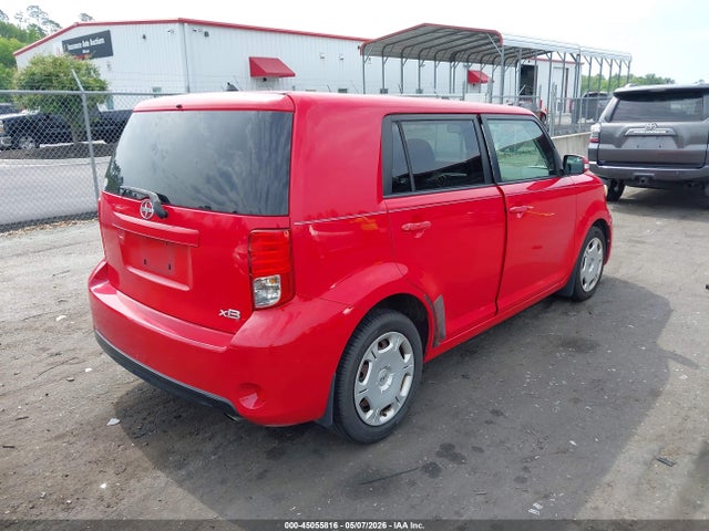 Scion xB