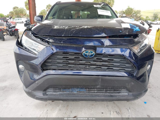 Toyota RAV4 Xle Premium