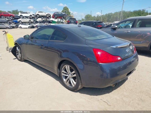 INFINITI G37 Journey