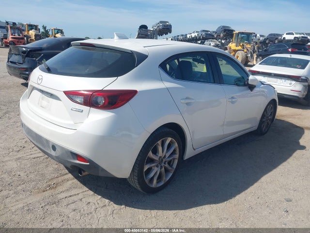 Mazda Mazda3 S Touring