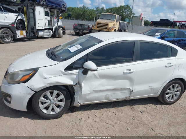 Kia Rio Ex