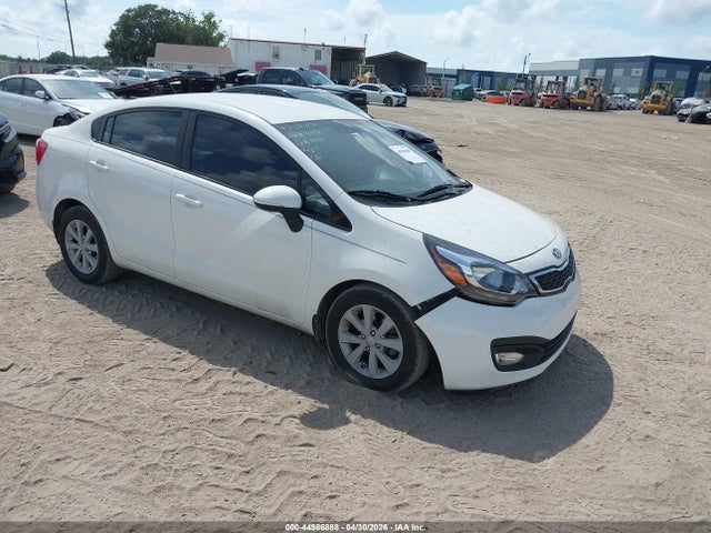 Salvage Kia Rio Image
