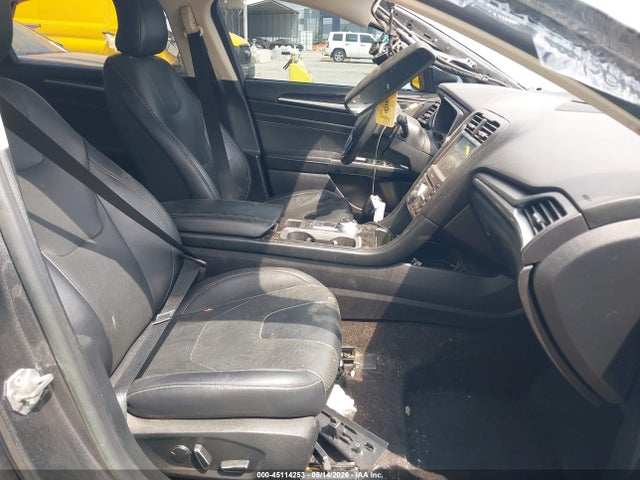 Ford Fusion Titanium