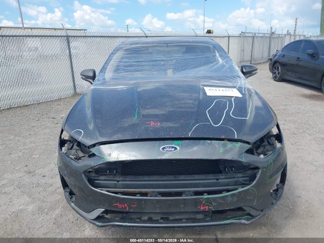 Ford Fusion Titanium