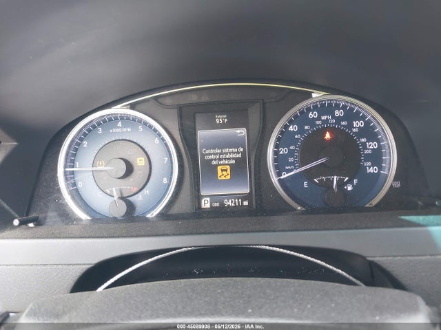 Toyota Camry Le