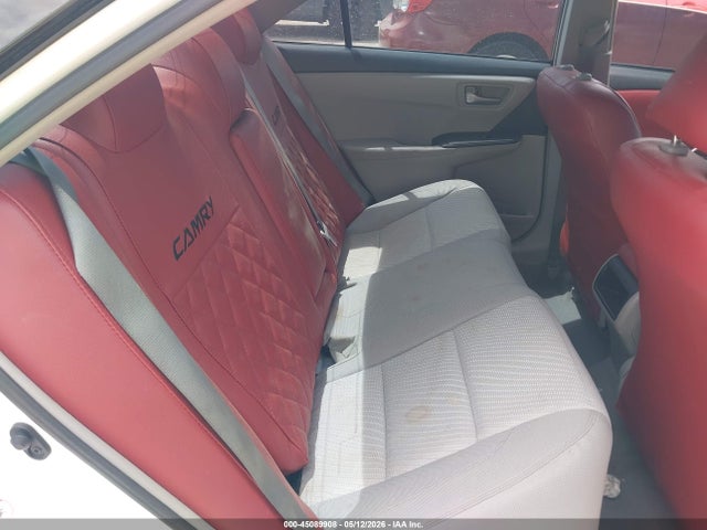 Toyota Camry Le