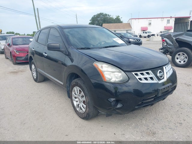 Salvage Nissan Rogue Image