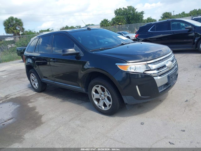 Salvage Ford Edge Image