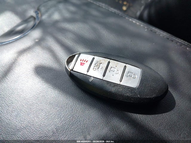 INFINITI G37 Journey
