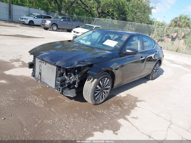 Nissan Altima Sv Fwd