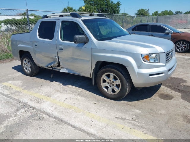 Salvage Honda Ridgeline Image
