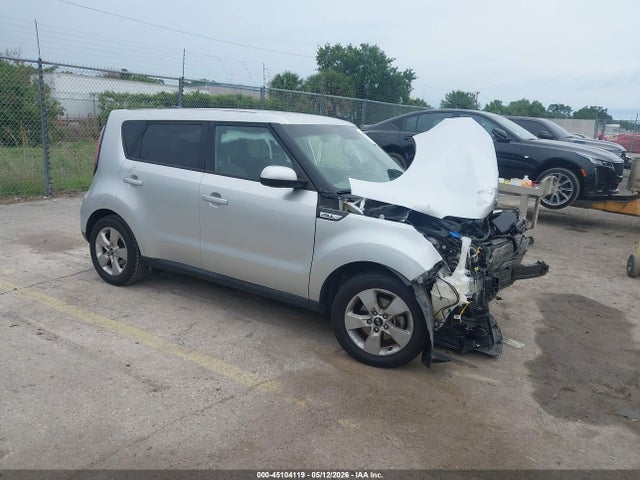 Salvage Kia Soul Image