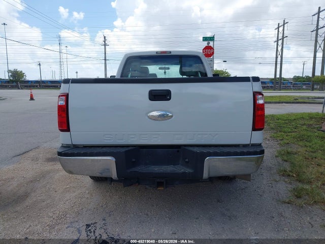 Ford F-250 Xl