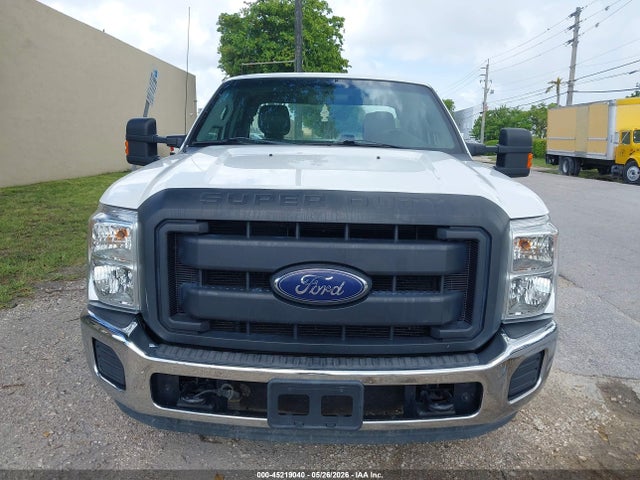 Ford F-250 Xl