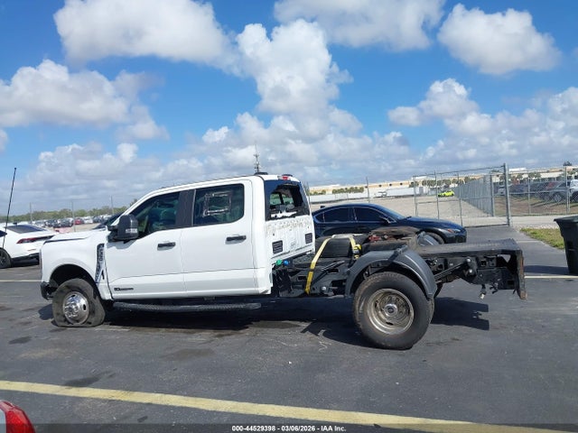 Ford F-350 Xl