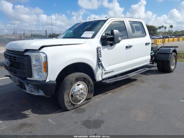 Ford F-350 Xl