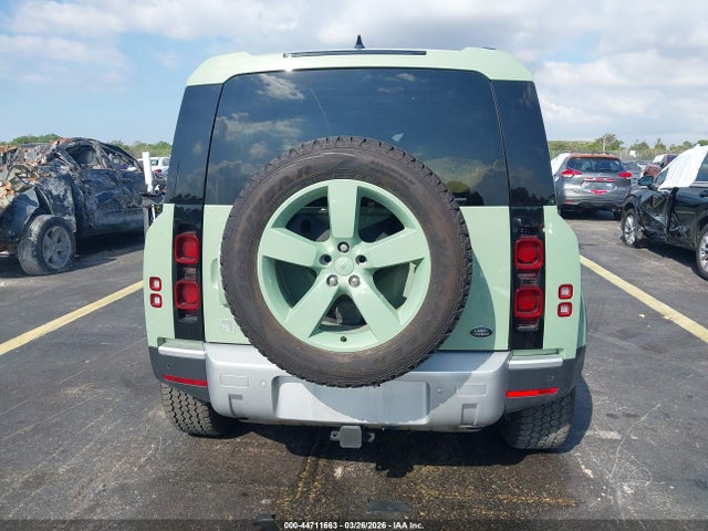 Land Rover Defender 90 75th Edition