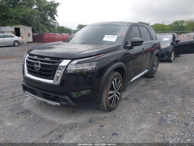Nissan Pathfinder Platinum Fwd