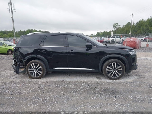 Nissan Pathfinder Platinum Fwd