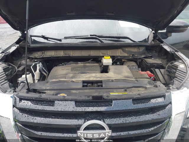 Nissan Pathfinder Platinum Fwd