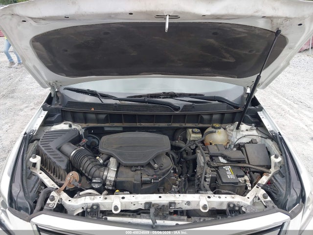 Cadillac XT5 Standard