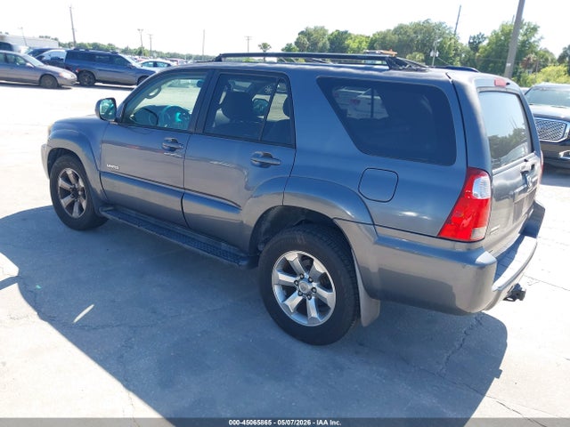 Toyota 4Runner Limited V6