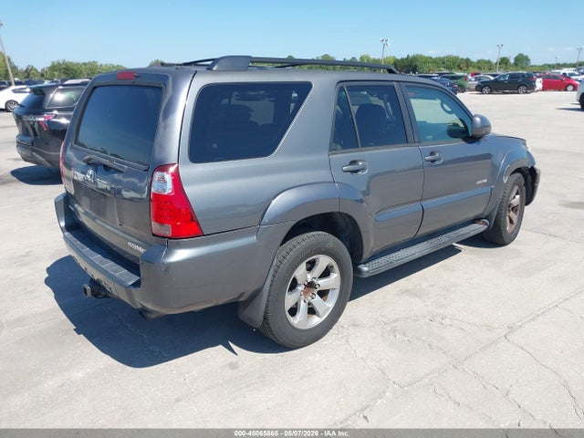 Toyota 4Runner Limited V6