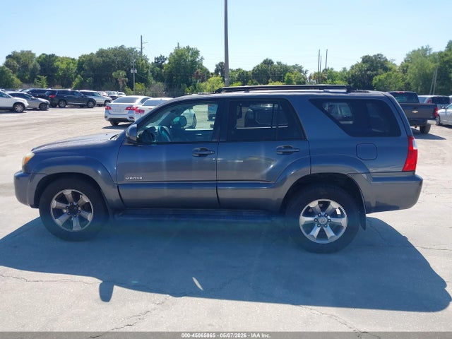 Toyota 4Runner Limited V6