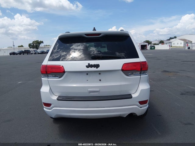Jeep Grand Cherokee Laredo