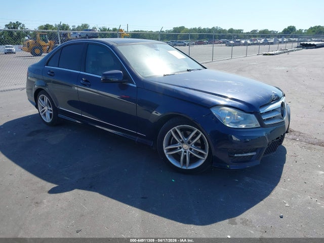 Salvage Mercedes-Benz C-Class Image