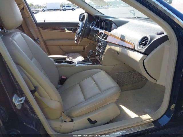 Mercedes-Benz C-Class Sport