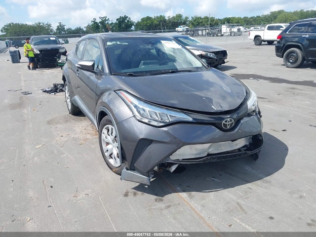 Salvage Toyota C-HR Image
