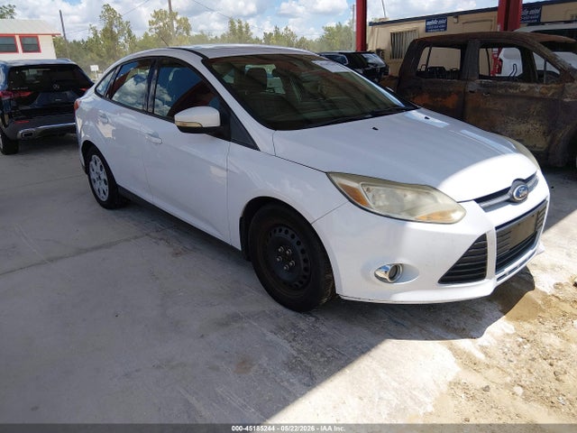 Salvage Ford Focus Image