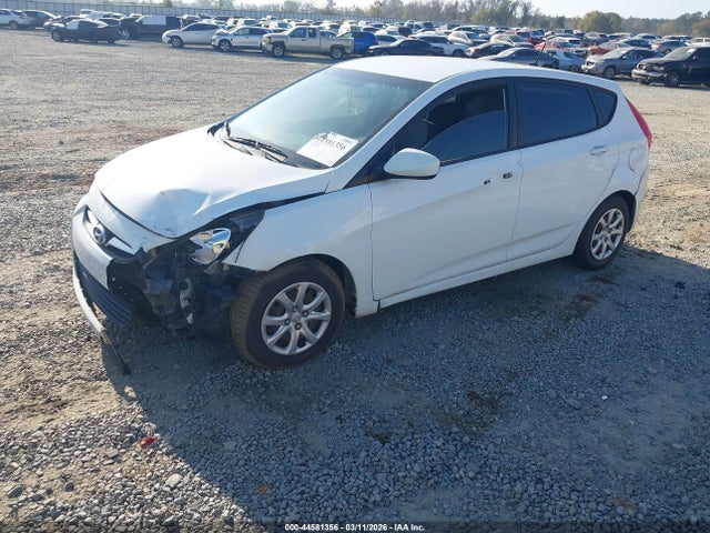 Hyundai ACCENT Gs