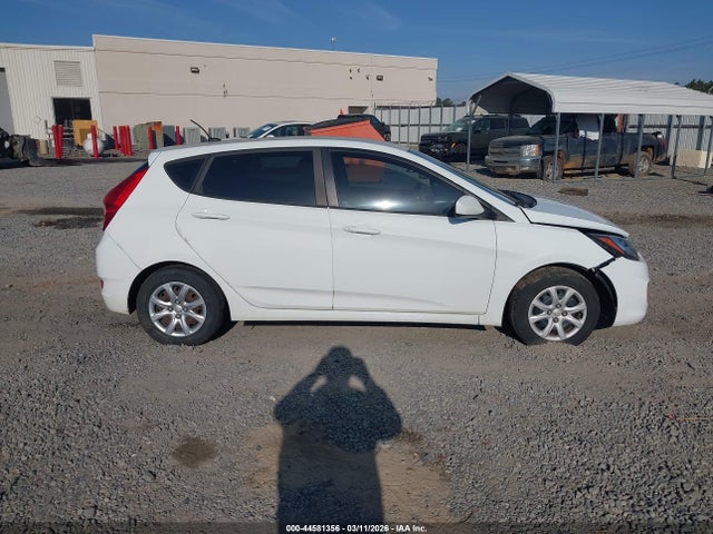 Hyundai ACCENT Gs