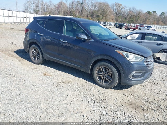 Salvage Hyundai SANTA FE Image