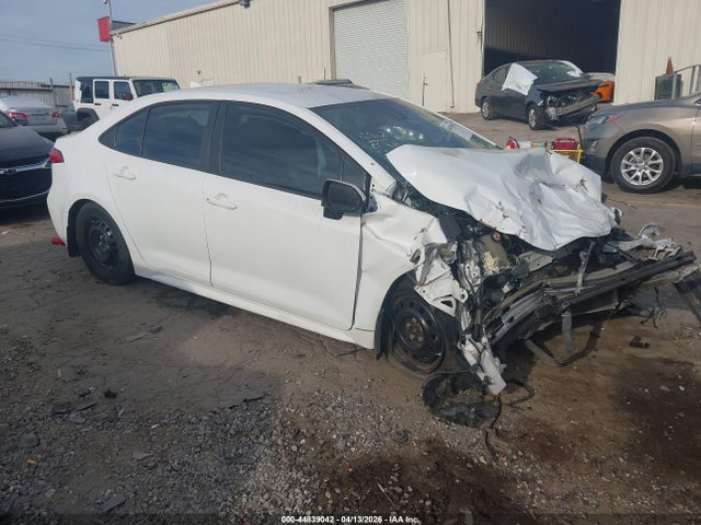 Salvage Toyota Corolla Image