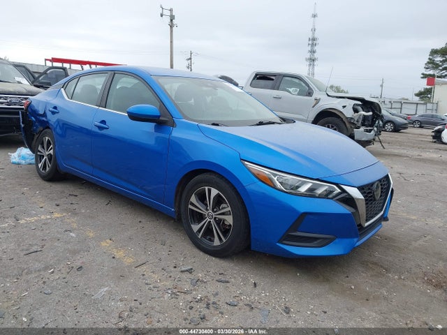 Salvage Nissan Sentra Image