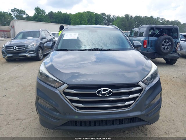 Hyundai TUCSON Sel
