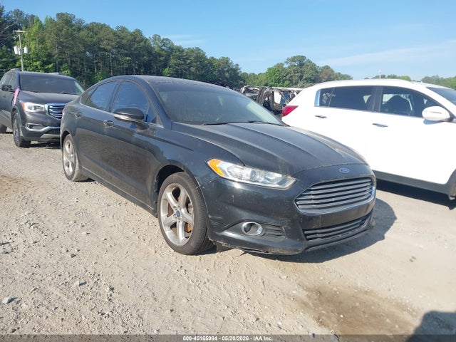 Salvage Ford Fusion Image