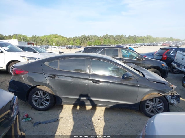 Hyundai ELANTRA Value Edition