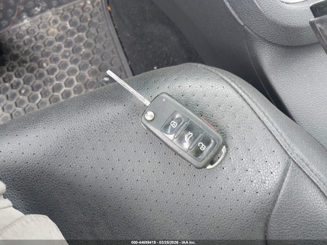 Volkswagen Jetta 1.8t Se