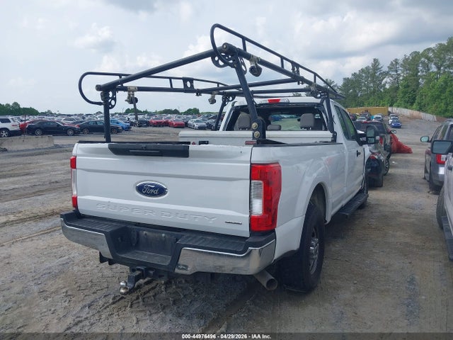 Ford F-250 Xl