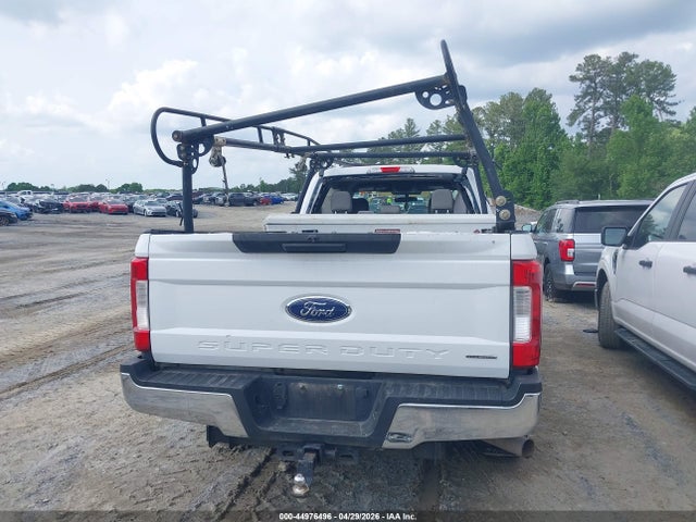 Ford F-250 Xl