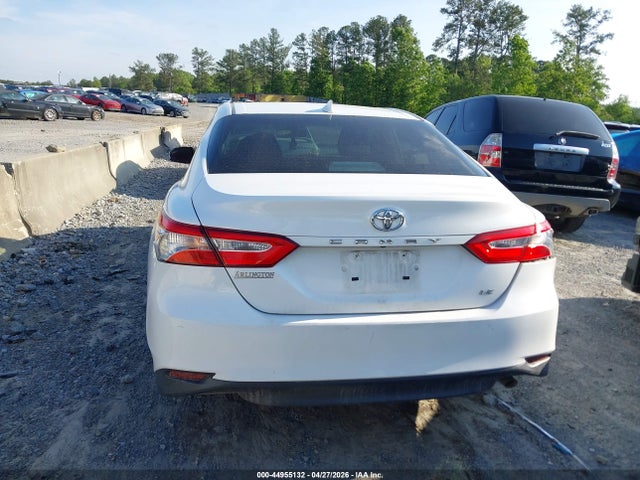 Toyota Camry Le