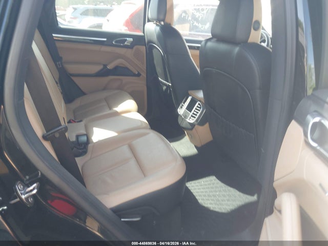 Porsche Cayenne Platinum Edition