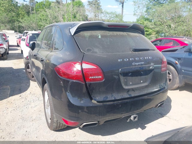 Porsche Cayenne Platinum Edition