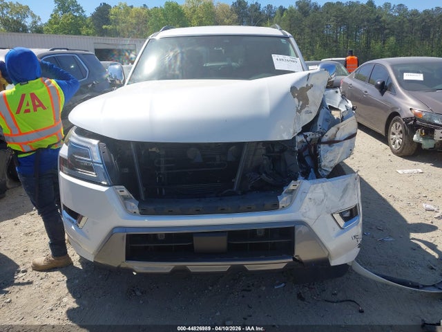 Nissan Armada Platinum 2wd
