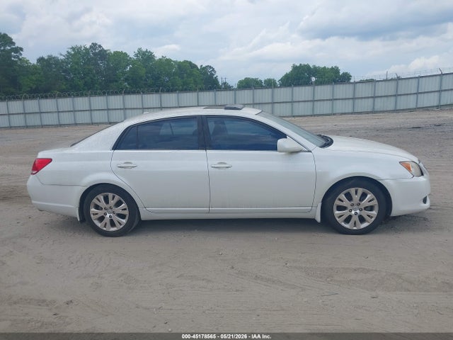 Toyota Avalon Xls