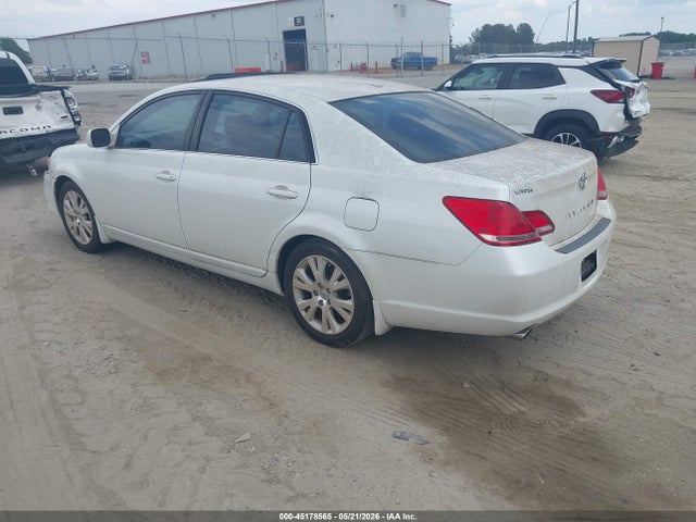 Toyota Avalon Xls